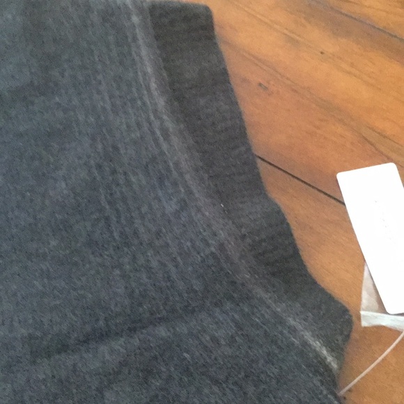 NWT Anthropology Cashmere Topper Vest - Picture 7 of 8